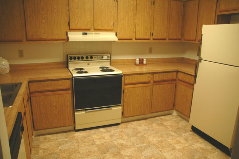 DSC0066 Willow Pond Apartments and Townhomes